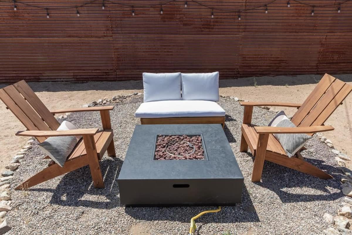 Joshua Tree - Le Tout Petit W Hot Tub Buitenkant foto