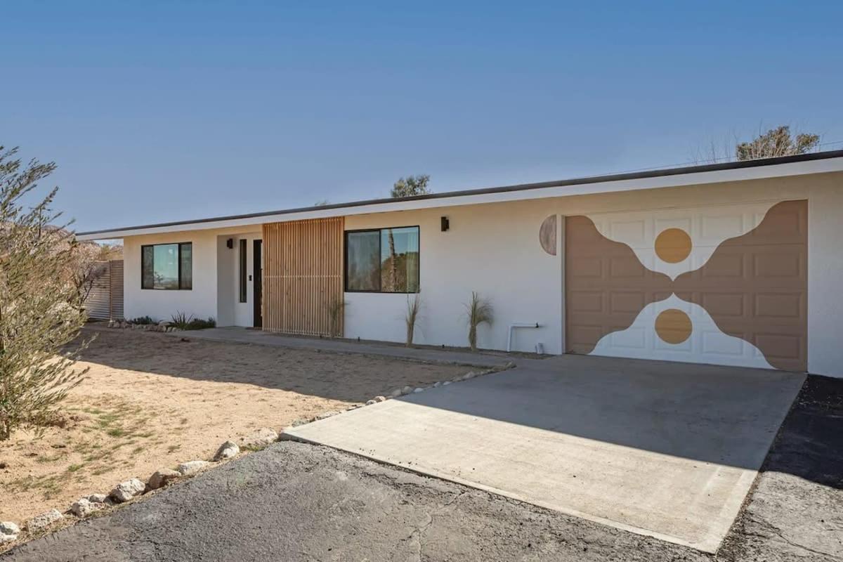 Joshua Tree - Le Tout Petit W Hot Tub Buitenkant foto