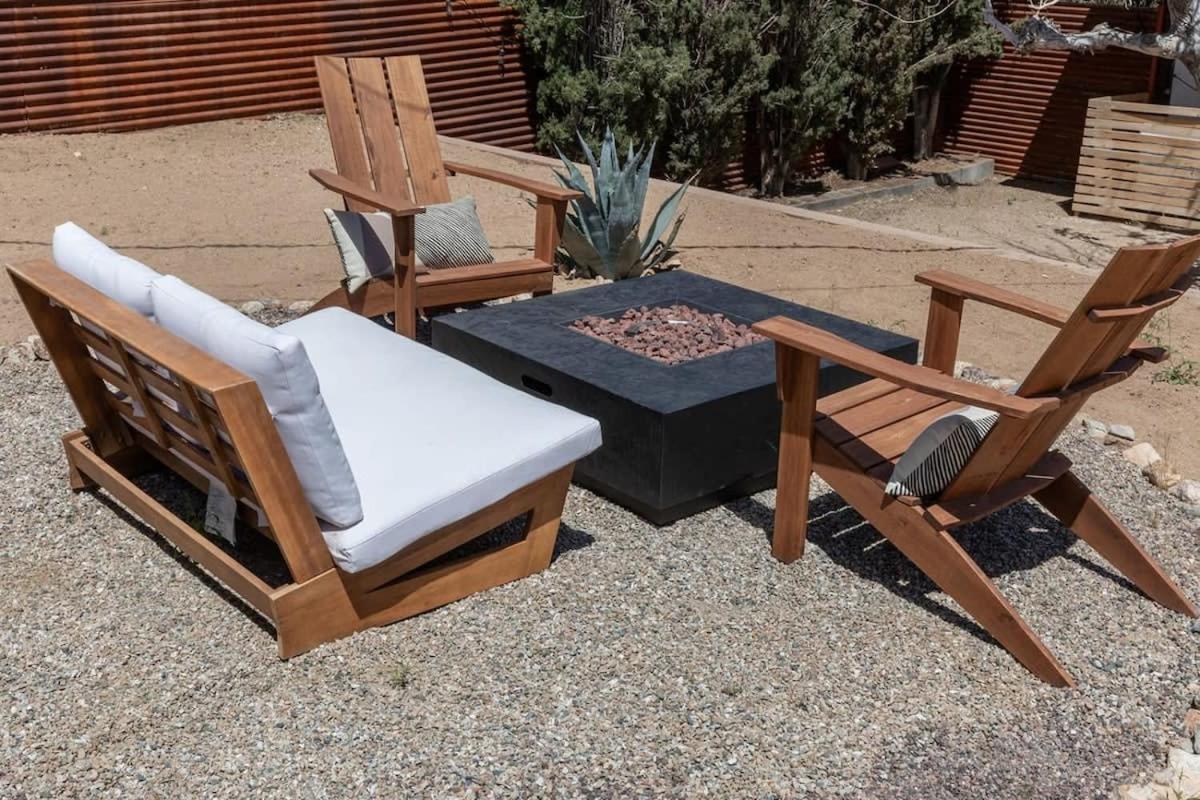 Joshua Tree - Le Tout Petit W Hot Tub Buitenkant foto